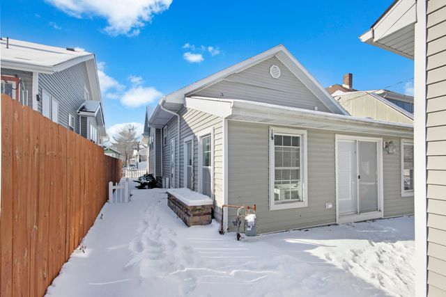 6327 Garfield Avenue, Hammond, IN 46324