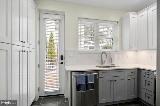 3643 JENIFER ST NW, Washington, DC 20015