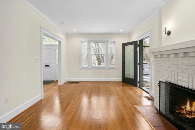 3643 JENIFER ST NW, Washington, DC 20015