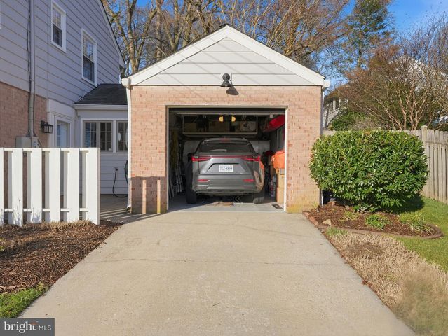 6914 TULSA CT, Alexandria, VA 22307