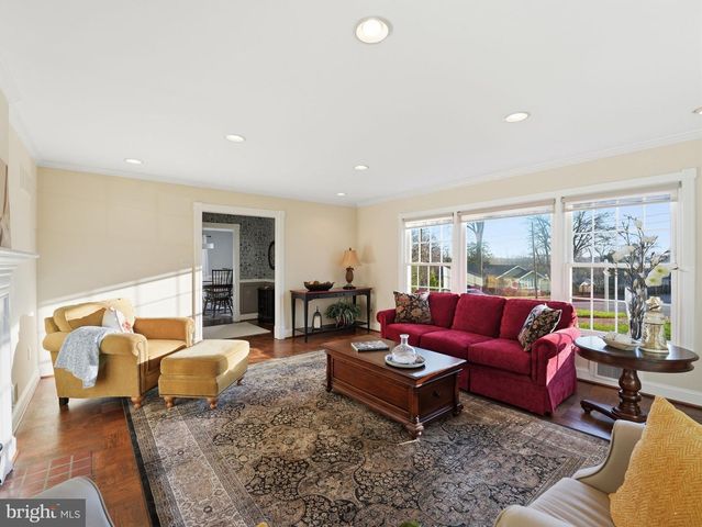 6914 TULSA CT, Alexandria, VA 22307