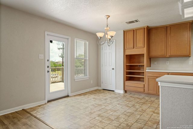 4731 Bending, San Antonio, TX 78259
