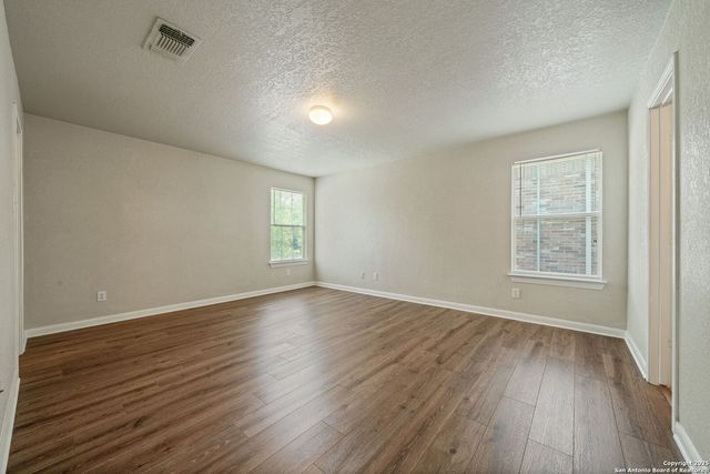 4731 Bending, San Antonio, TX 78259