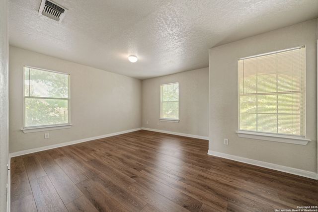 4731 Bending, San Antonio, TX 78259