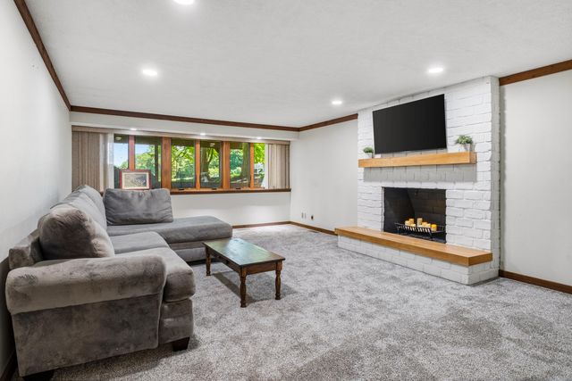 6900 Vista Grande Drive NE, Rockford, MI 49341