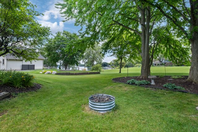 6900 Vista Grande Drive NE, Rockford, MI 49341