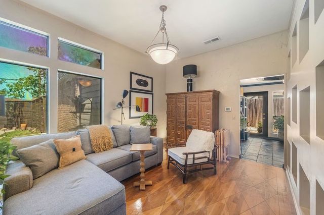 6926 Rocky Top Circle, Dallas, TX 75252