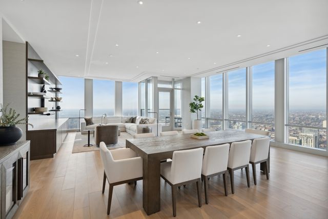 14 W Superior Street 6002, Chicago, IL 60654