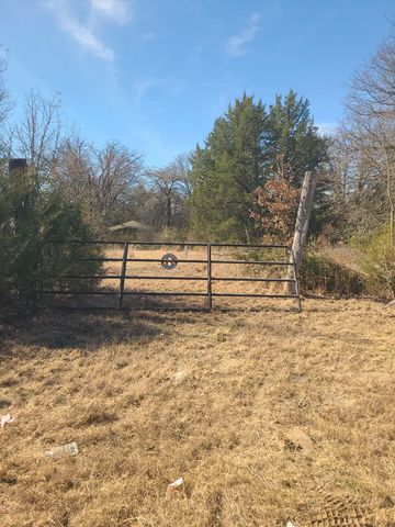 8654 County Road 301, Terrell, TX 75160