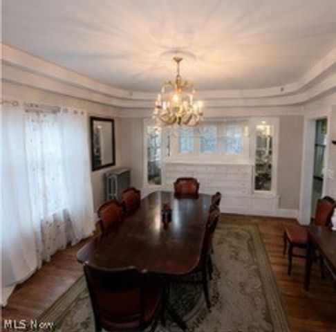 1737 Cumberland Road, Cleveland Heights, OH 44118