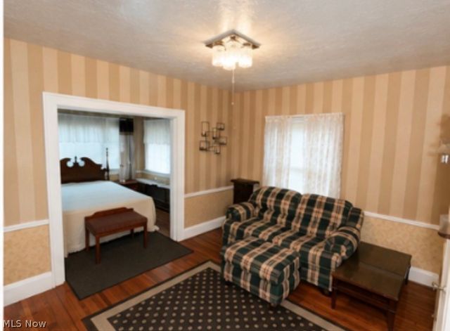 1737 Cumberland Road, Cleveland Heights, OH 44118