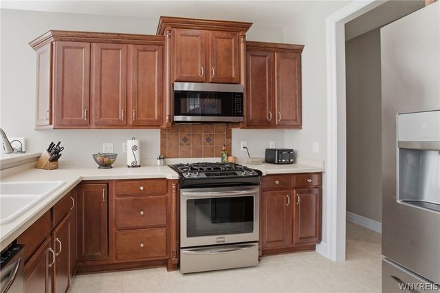 4613 Brentwood Drive, Clarence, NY 14221