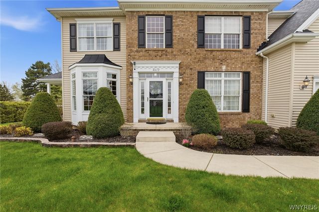 4613 Brentwood Drive, Clarence, NY 14221