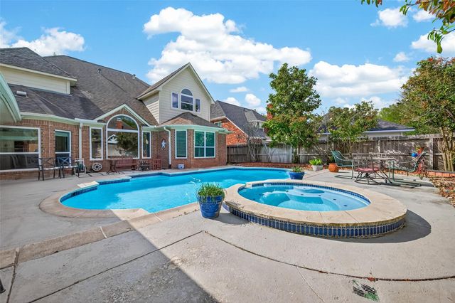 2811 Bright Trail, Sugar Land, TX 77479