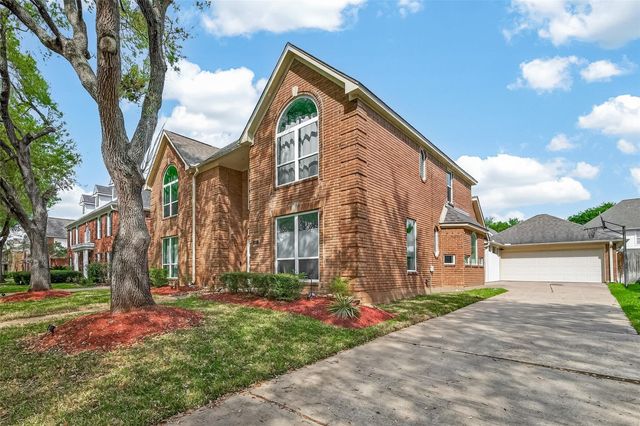 2811 Bright Trail, Sugar Land, TX 77479