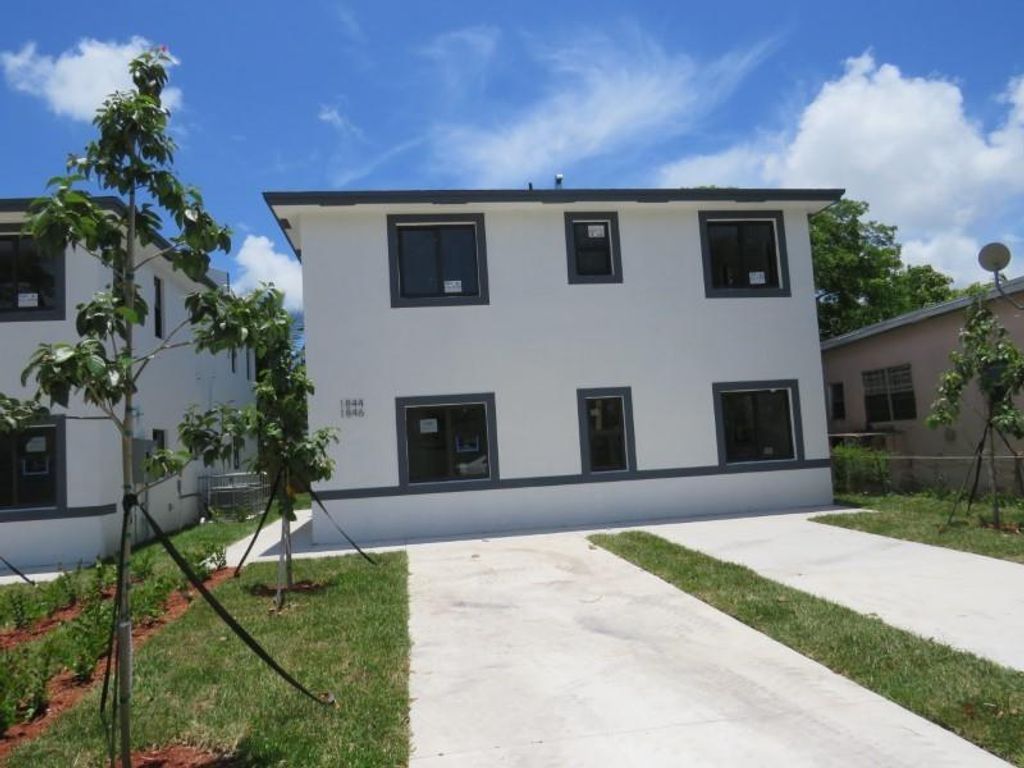 1836 NW 70th Street, Miami, FL 33147