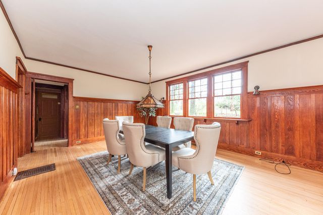 1930 Cambridge Road, Ann Arbor, MI 48104