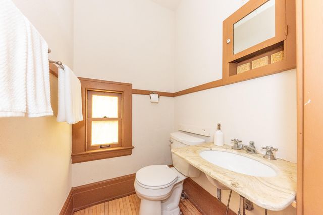 1930 Cambridge Road, Ann Arbor, MI 48104