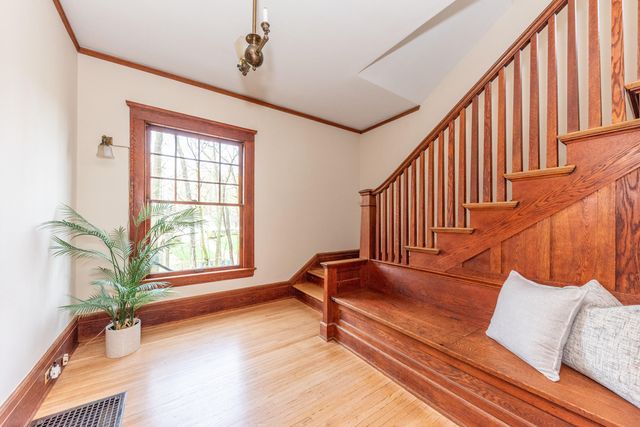 1930 Cambridge Road, Ann Arbor, MI 48104