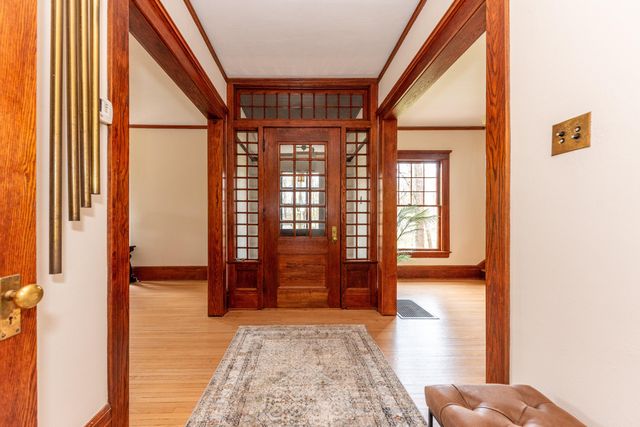 1930 Cambridge Road, Ann Arbor, MI 48104