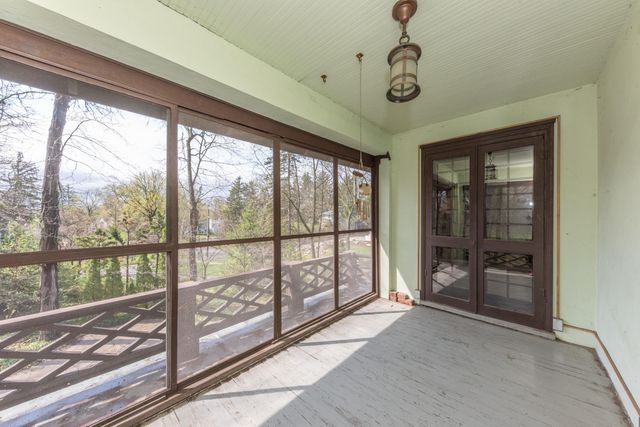 1930 Cambridge Road, Ann Arbor, MI 48104