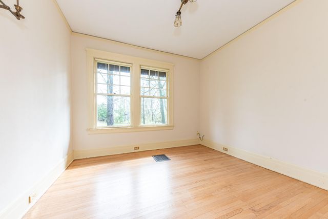 1930 Cambridge Road, Ann Arbor, MI 48104