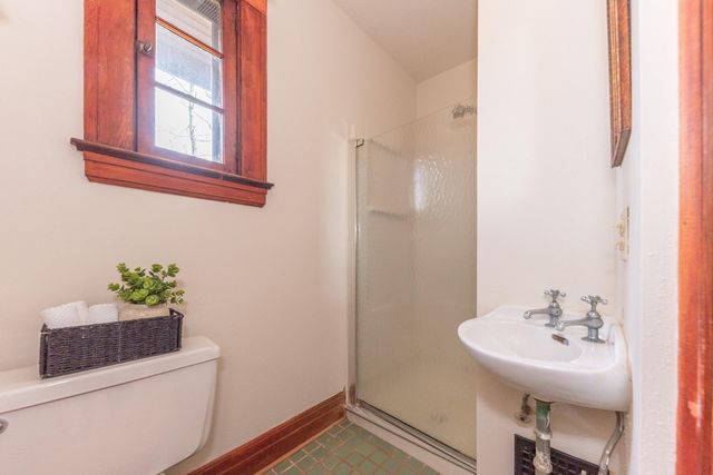 1930 Cambridge Road, Ann Arbor, MI 48104