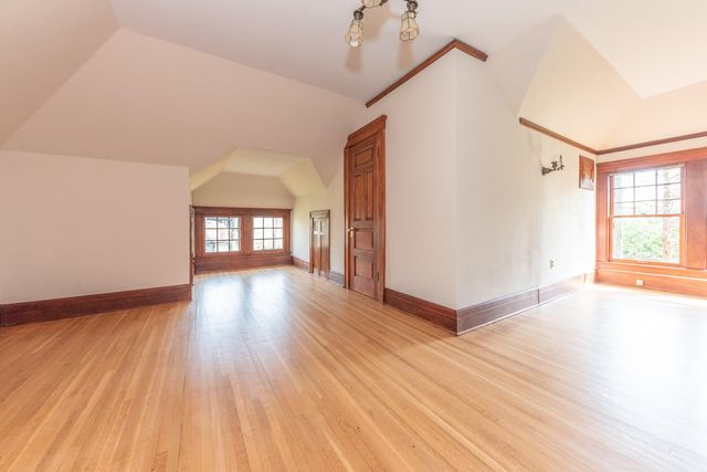 1930 Cambridge Road, Ann Arbor, MI 48104