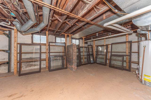 1930 Cambridge Road, Ann Arbor, MI 48104