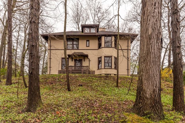 1930 Cambridge Road, Ann Arbor, MI 48104