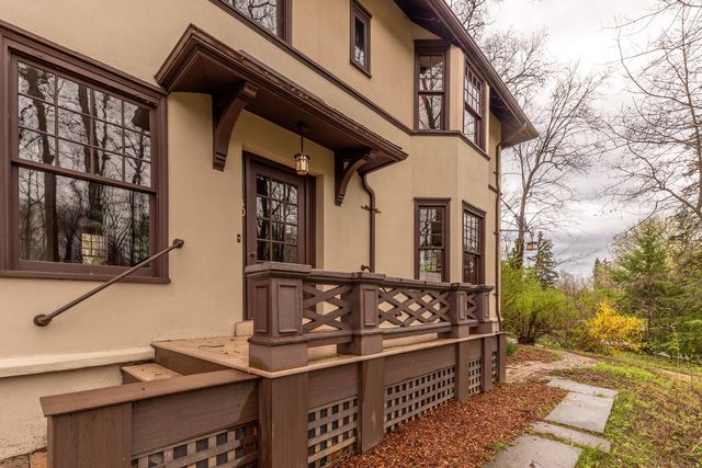 1930 Cambridge Road, Ann Arbor, MI 48104