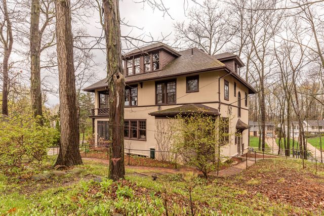 1930 Cambridge Road, Ann Arbor, MI 48104