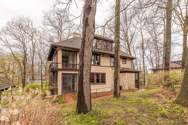 1930 Cambridge Road, Ann Arbor, MI 48104