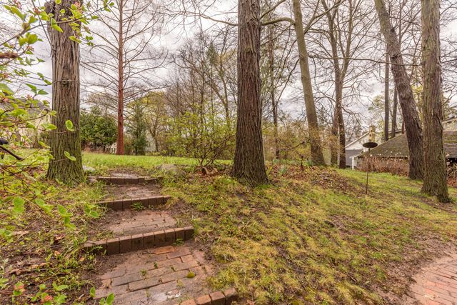 1930 Cambridge Road, Ann Arbor, MI 48104