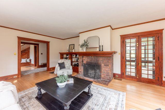 1930 Cambridge Road, Ann Arbor, MI 48104