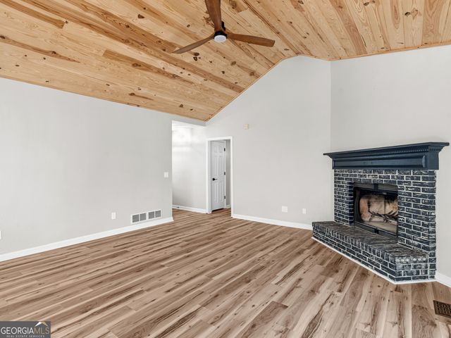 206 Bear Creek Point, Mansfield, GA 30055