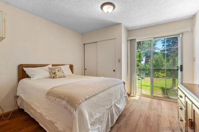 6031 Sinton, La Mesa, CA 91942