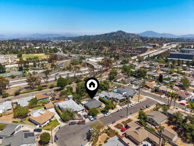 6031 Sinton, La Mesa, CA 91942