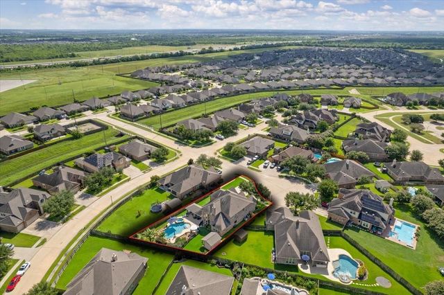 16311 Christopher Park Street, Hockley, TX 77447