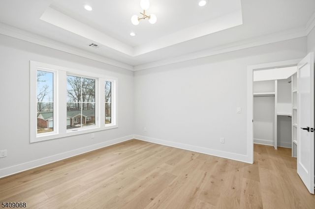 33 Tower Rd, Livingston Twp., NJ 07039