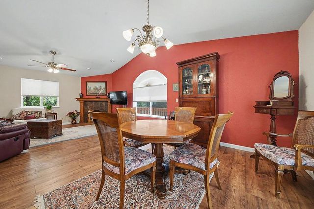 12850 Burnt Cedar Ln, Pine Grove, CA 95665