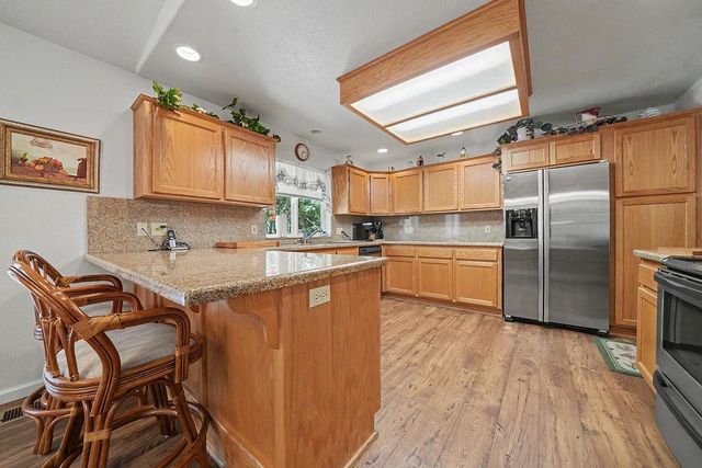 12850 Burnt Cedar Ln, Pine Grove, CA 95665
