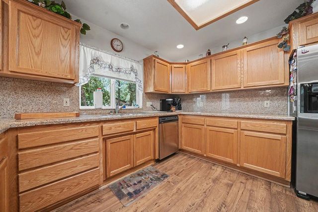 12850 Burnt Cedar Ln, Pine Grove, CA 95665