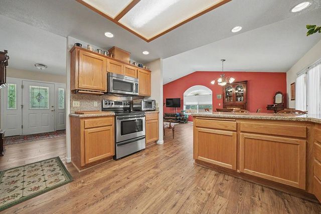 12850 Burnt Cedar Ln, Pine Grove, CA 95665