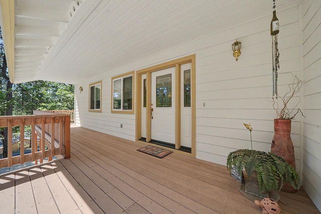12850 Burnt Cedar Ln, Pine Grove, CA 95665