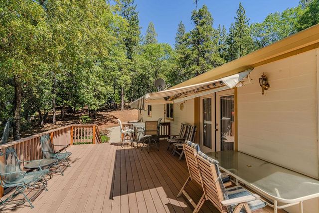 12850 Burnt Cedar Ln, Pine Grove, CA 95665