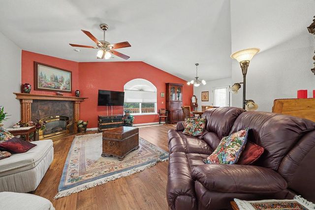 12850 Burnt Cedar Ln, Pine Grove, CA 95665