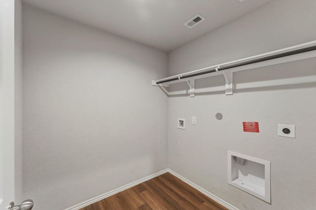 2407 Staverton Circle, Spring, TX 77373