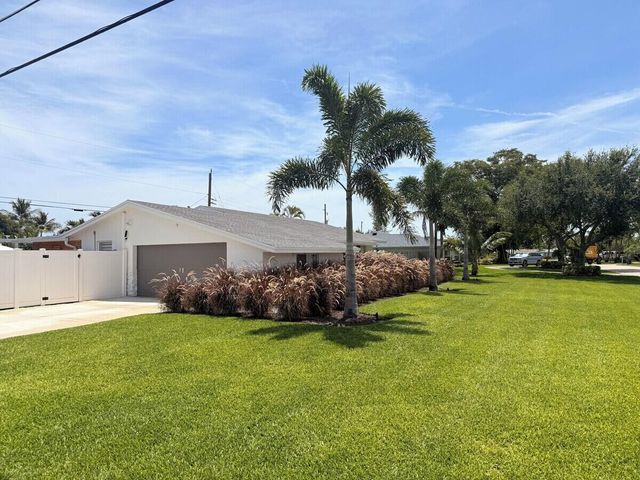541 Ibis Drive, Delray Beach, FL 33444