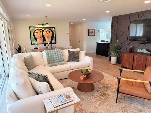 541 Ibis Drive, Delray Beach, FL 33444